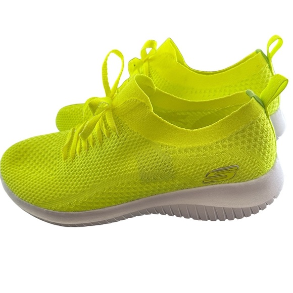 Skechers Size 10 Ultra Flex Sneakers Bright Yellow GENTLY Used - Picture 2 of 6